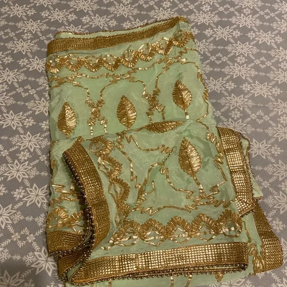 Indian Light Green Gold Gota Puthi Heavy Dupatta Shawl Scarf - Picture 3 of 3